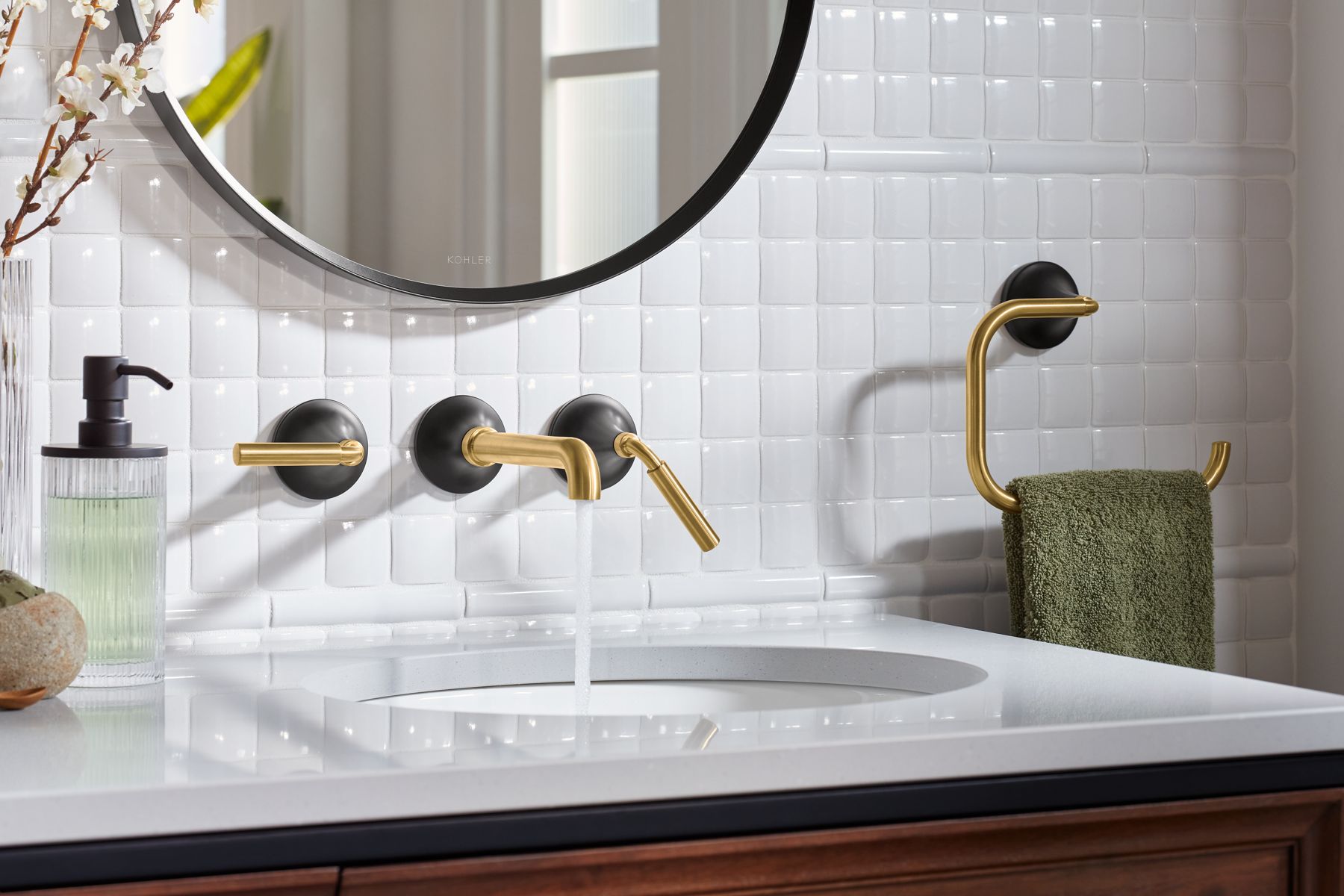 13685-tone-towel-ring-15.jpg Tone™ Towel ring