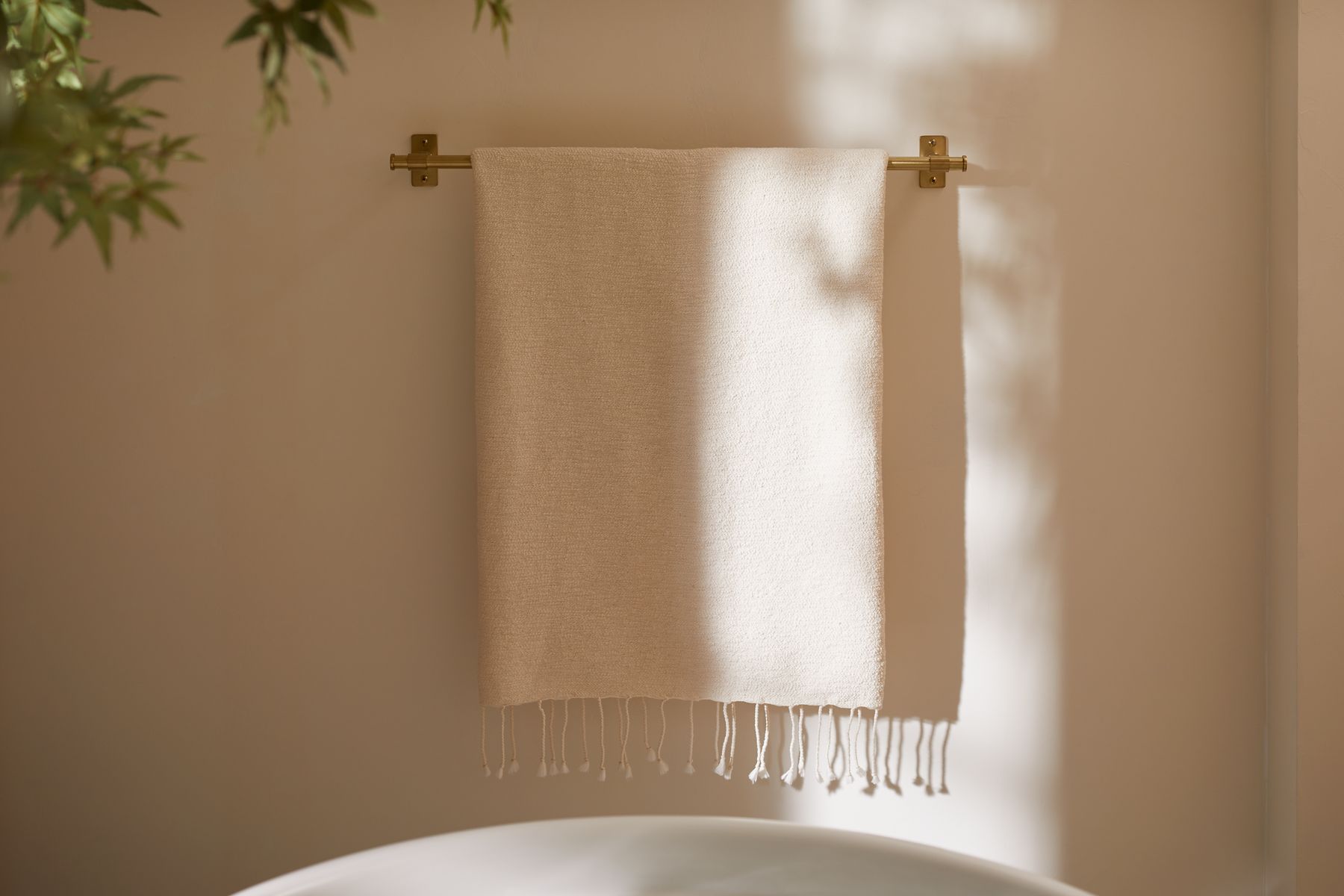 13764-castia-by-studio-mcgee-24-towel-bar-11.jpg Castia™ by Studio McGee 24" towel bar