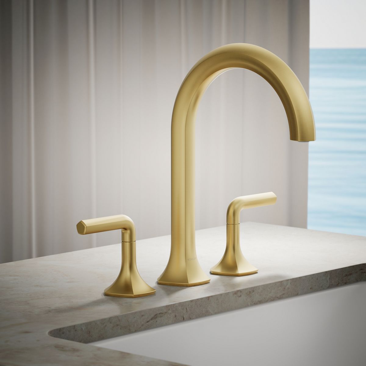 29737-occasion-deck-mount-bath-faucet-handles-with-lever-design-11.jpg Occasion® Deck-mount bath faucet handles with Lever design