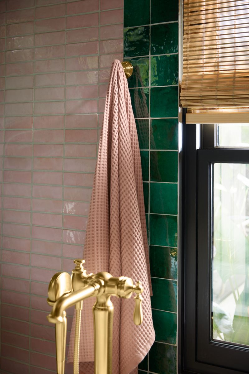 30342-artifacts-floor-mount-bath-filler-trim-with-handshower-80.jpg Artifacts® Floor-mount bath filler trim with handshower