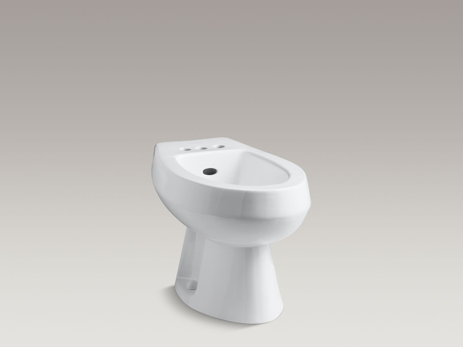 Amaretto(R) horizontal spray bidet with 3 faucet holes