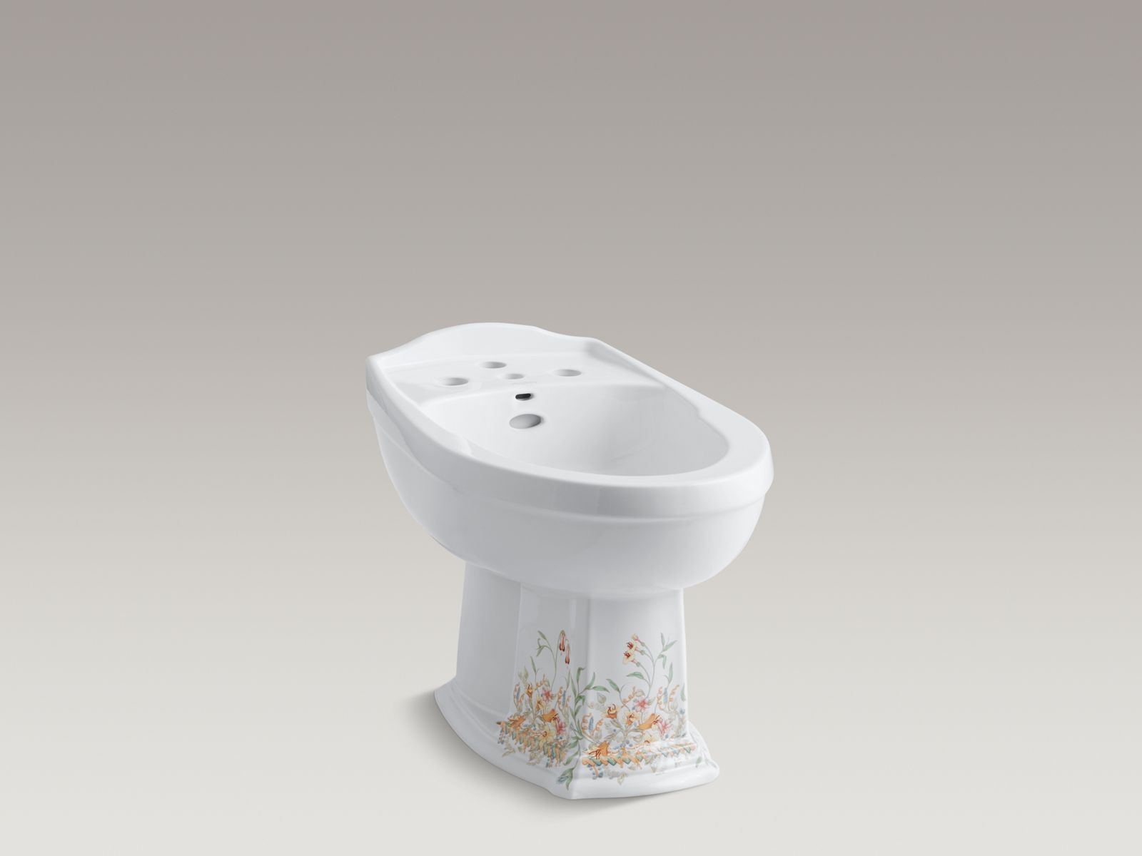 English Trellis design on Portrait(R) bidet with vertical spray