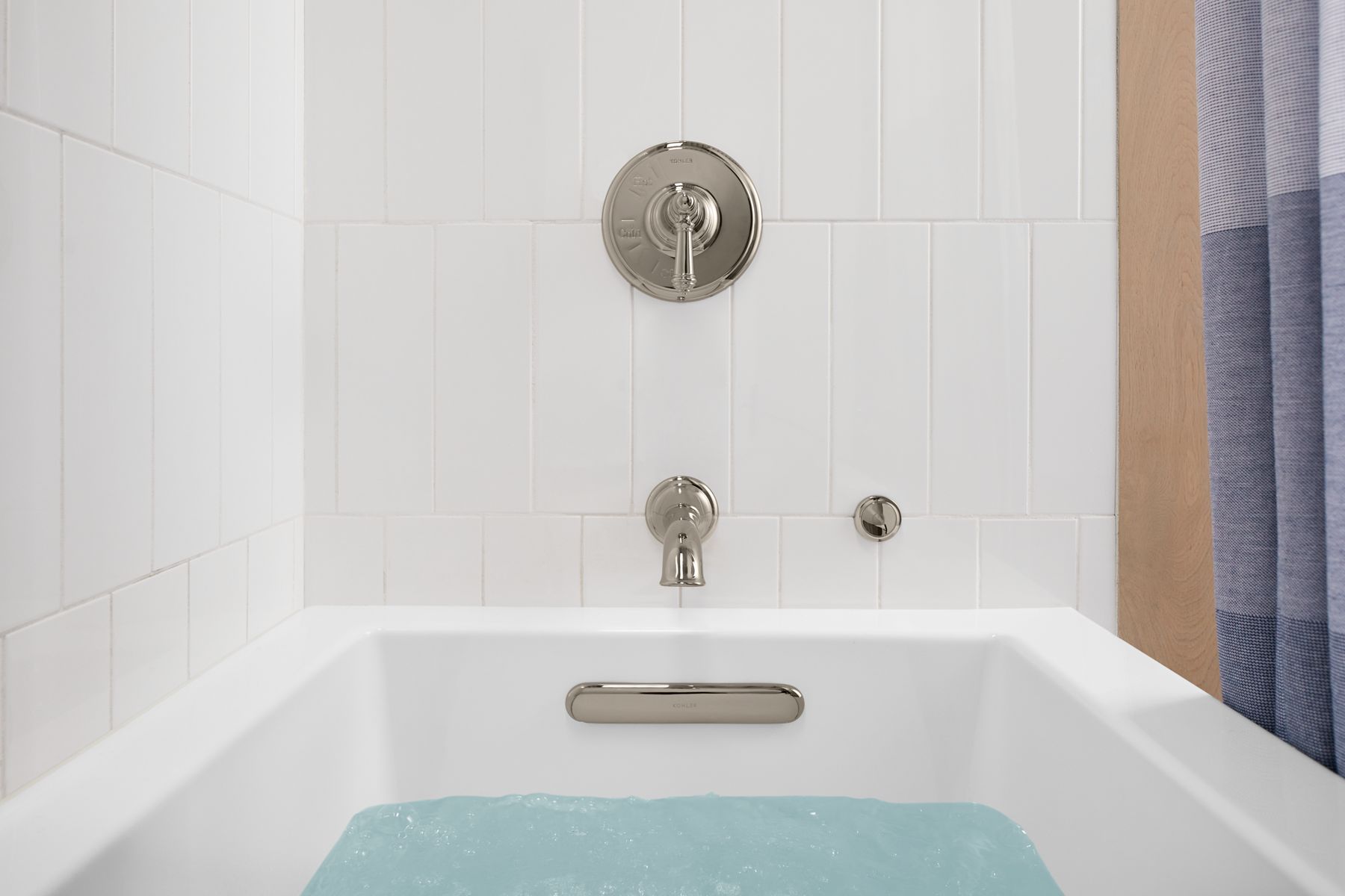 32885-perfectfill-slotted-overflow-bath-drain-trim-kit-9.jpg PerfectFill™ Slotted overflow bath drain trim kit
