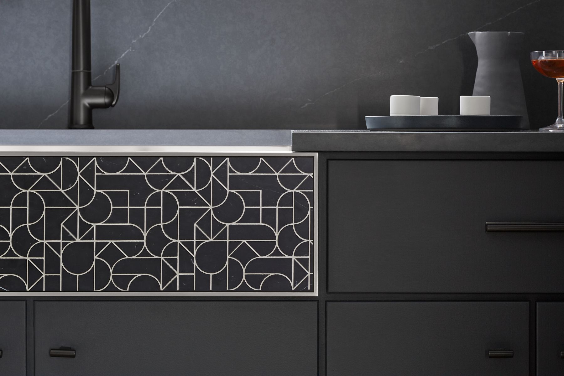 33775-tailor-34-3-4-etched-stone-insert-6.jpg Tailor® 34-3/4" Etched Stone insert