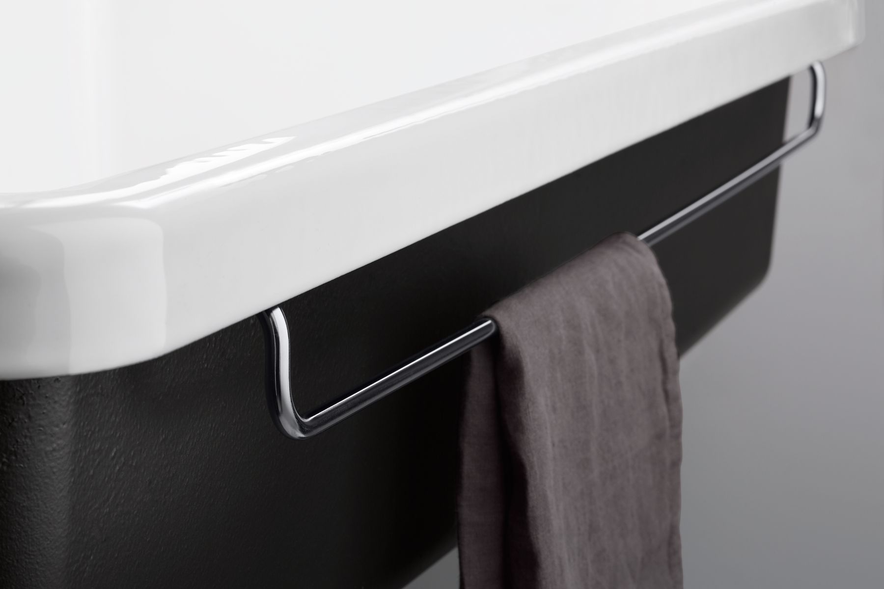 34284-farmstead-towel-bar-4.jpg Farmstead® Towel bar