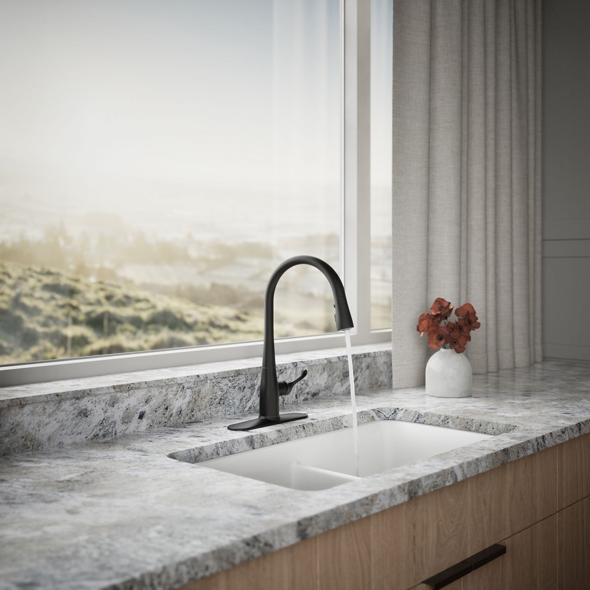 34818-simplice-pull-down-kitchen-sink-faucet-with-three-function-sprayhead-14.jpg Simplice® Pull-down kitchen sink faucet with three-function sprayhead