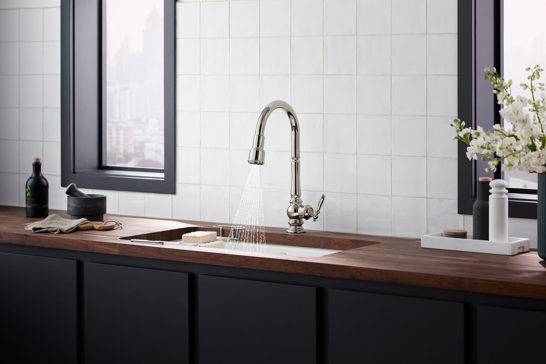 35667-artifacts-touchless-pull-down-kitchen-sink-faucet-with-three-function-sprayhead-16.jpg Artifacts® Touchless pull-down kitchen sink faucet with three-function sprayhead