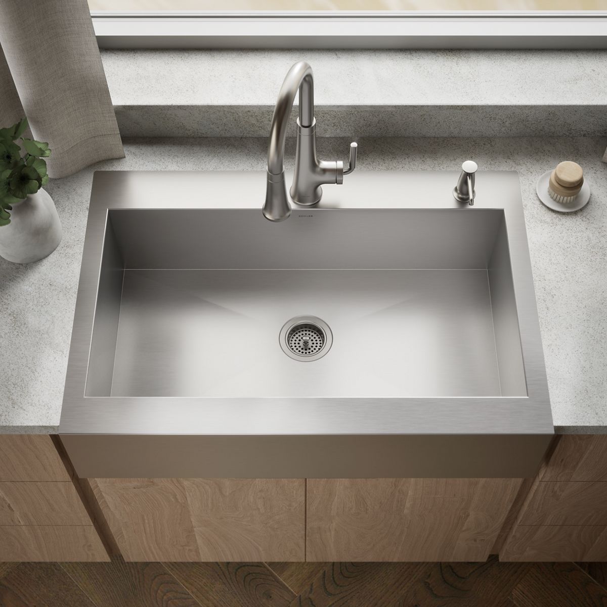 38910-vault-35-3-4-top-mount-single-bowl-farmhouse-kitchen-sink-2.jpg Vault™ 35-3/4" top-mount single-bowl farmhouse kitchen sink