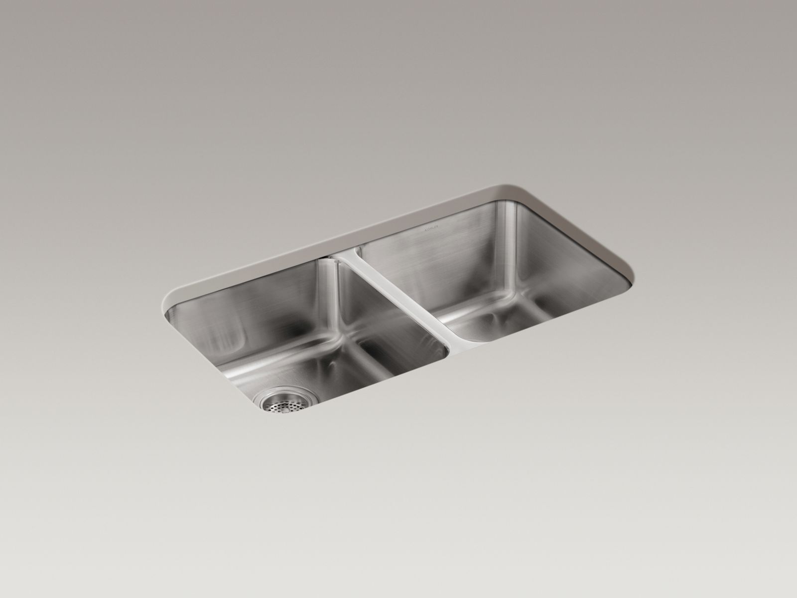 Undertone(R) 31-1/2" x 18" x 9-5/8" under-mount double-equal bowl kitchen sink with bowl depths of left 7-1/2" and right 9-1/2"