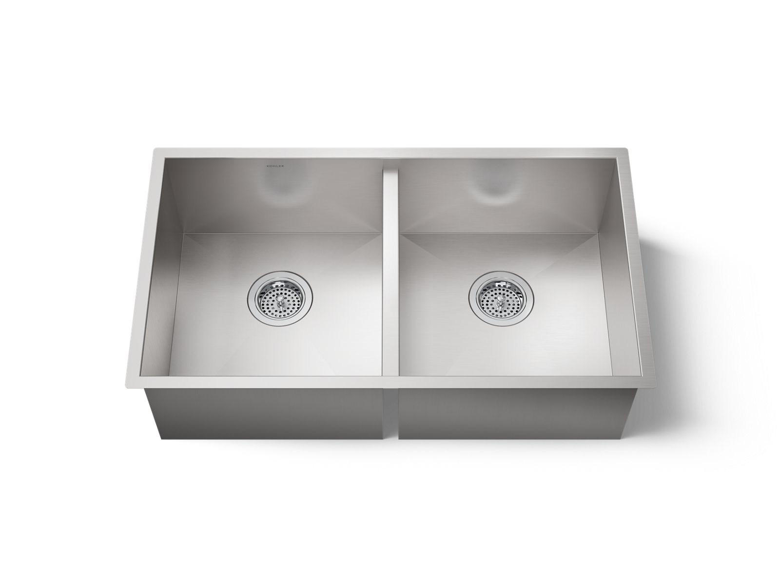 Vault™ 32" undermount double-bowl kitchen sink