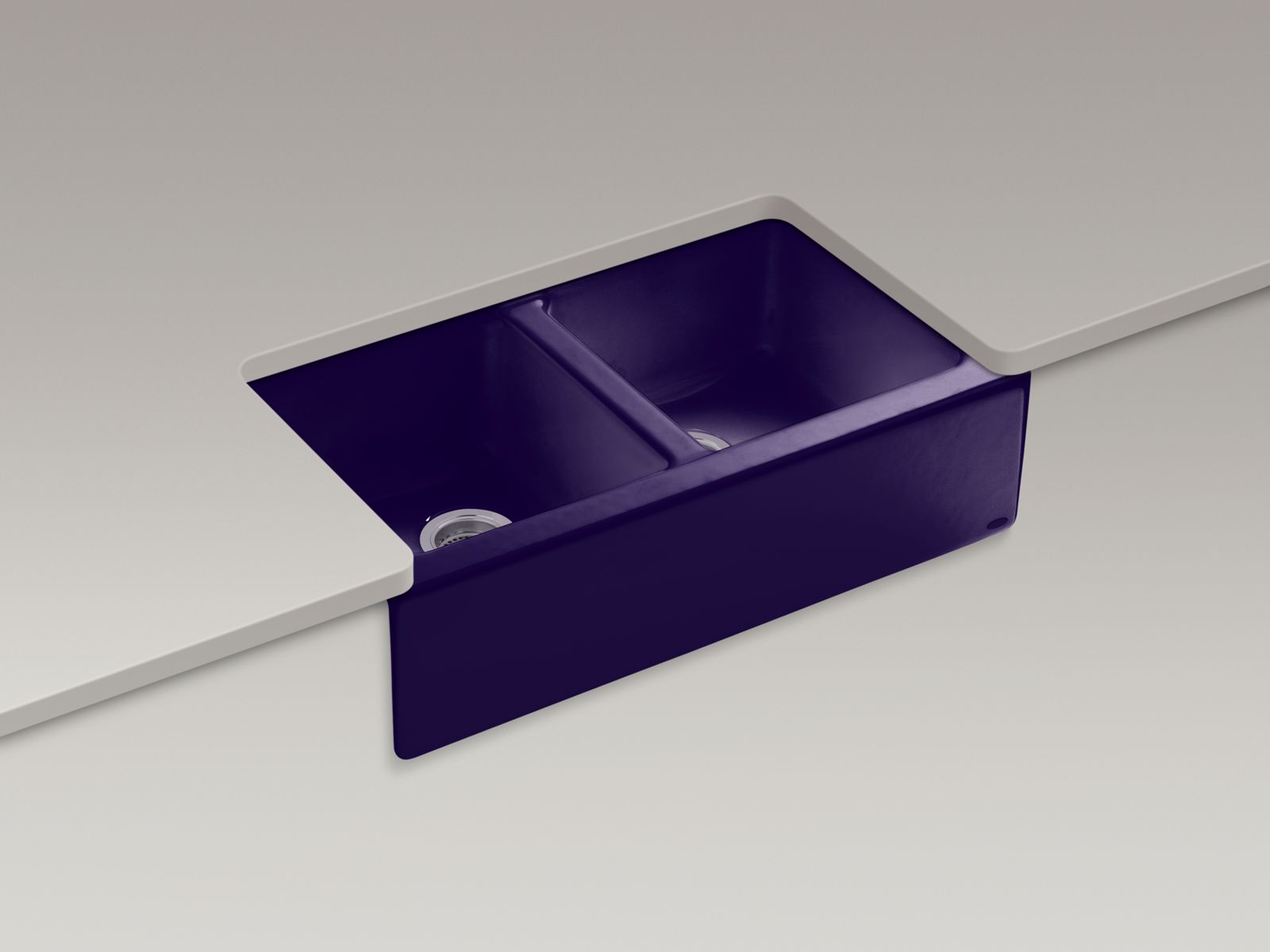 39708-hawthorne-33-undermount-double-bowl-farmhouse-kitchen-sink-3.jpg Hawthorne™ 33" undermount double-bowl farmhouse kitchen sink