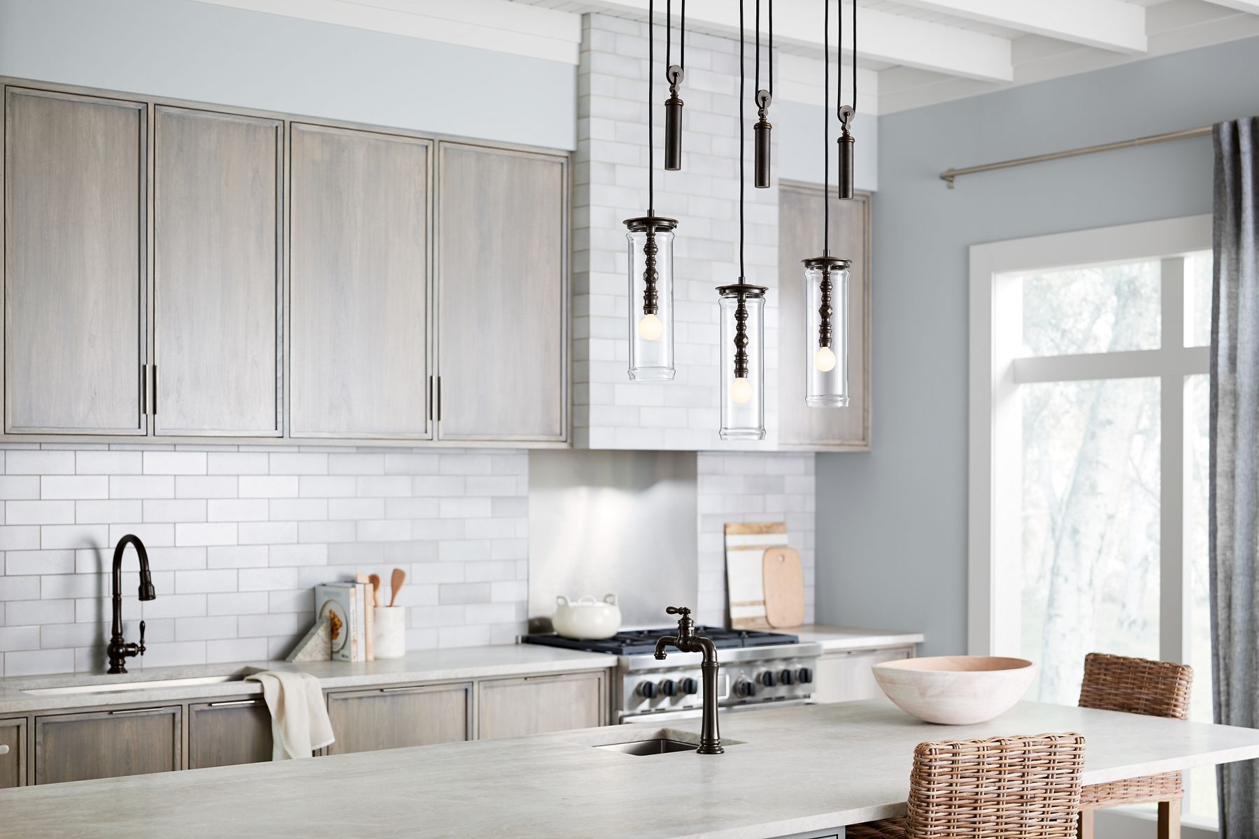 41737-damask-28-adjustable-linear-chandelier-9.jpg Damask® 28" adjustable linear chandelier