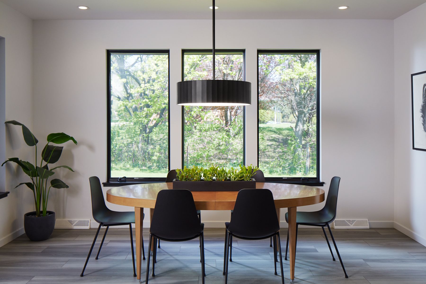 42085-simpalo-28-led-chandelier-5.jpg Simpalo® 28" LED chandelier