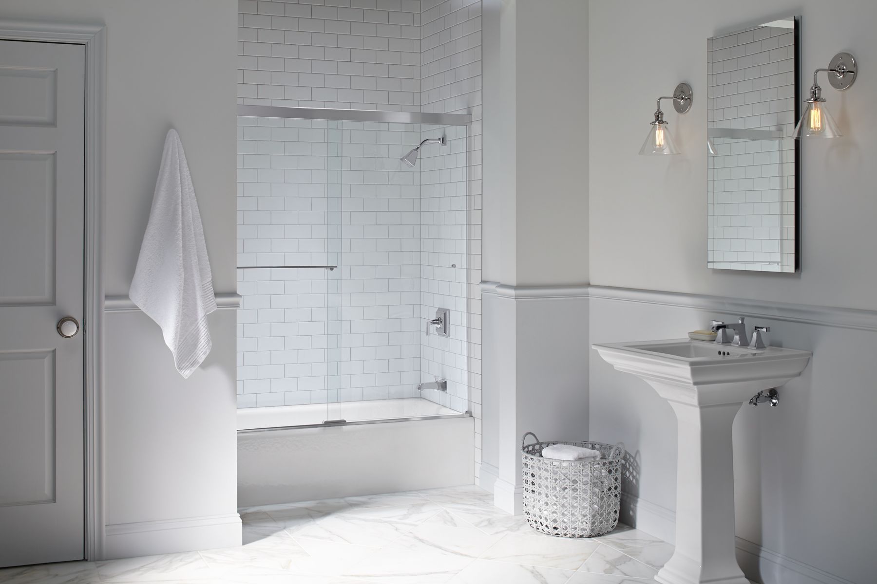43923-revel-sliding-bath-door-55-1-2-h-x-56-5-8-59-5-8-w-with-5-16-thick-crystal-clear-glass-4.jpg Revel® Sliding bath door, 55-1/2" H x 56-5/8 - 59-5/8" W, with 5/16" thick Crystal Clear glass