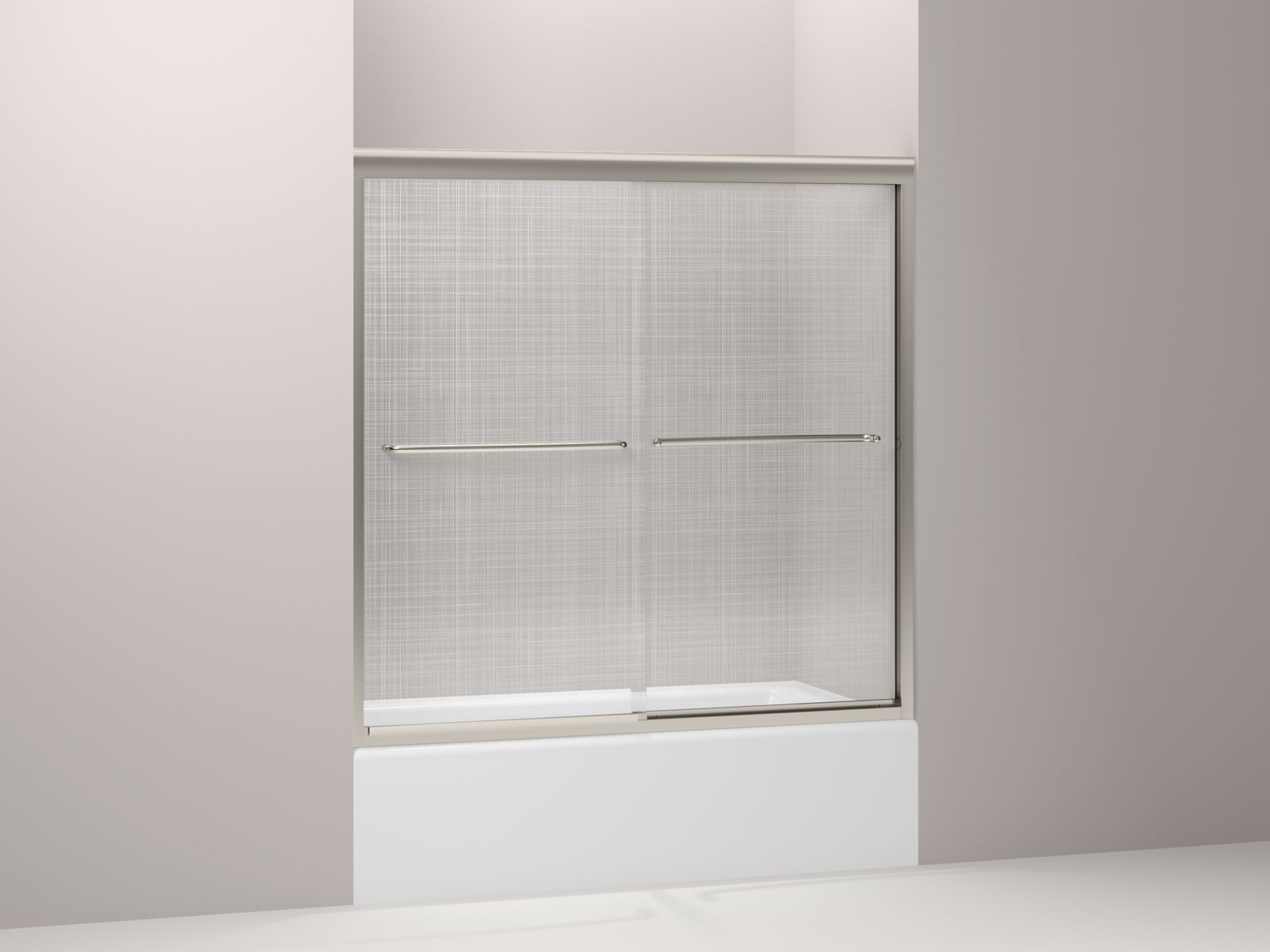 Fluence(R) frameless sliding bath door with Cavata(R) glass