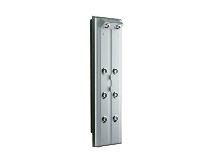 BodySpa eight-jet tower