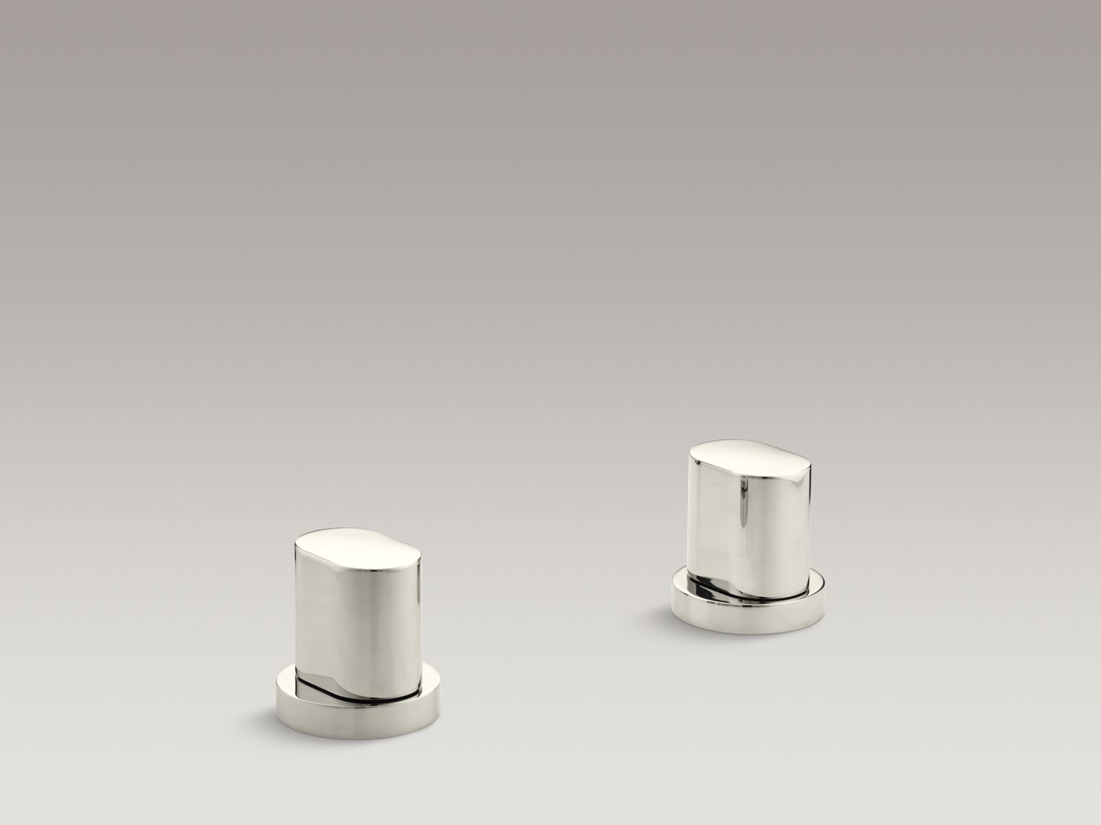 487-oblo-deck-mount-bath-handles-only-3.jpg Oblo™ Deck-mount bath handles only