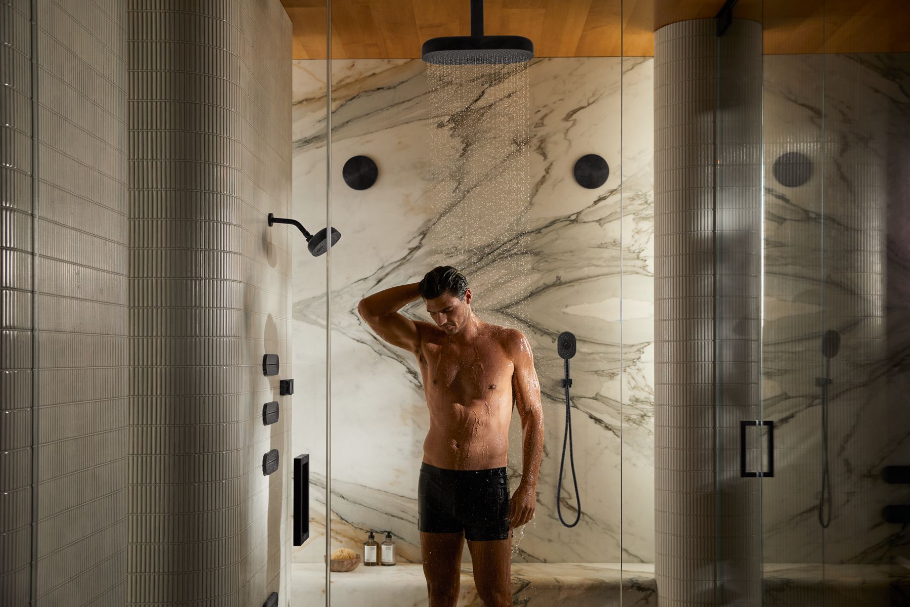 50956-statement-three-function-showerhead-2-5-gpm-81.jpg Statement® Three-function showerhead, 2.5 gpm