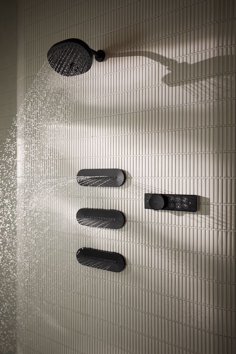 50956-statement-three-function-showerhead-2-5-gpm-83.jpg Statement® Three-function showerhead, 2.5 gpm