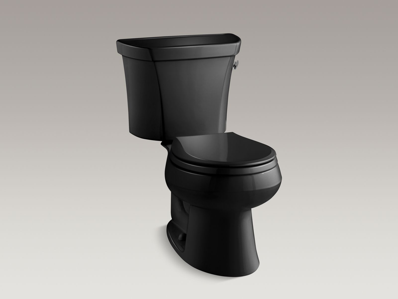 55592-wellworth-two-piece-round-front-toilet-1-28-gpf-3.jpg Wellworth® Two-piece round-front toilet, 1.28 gpf