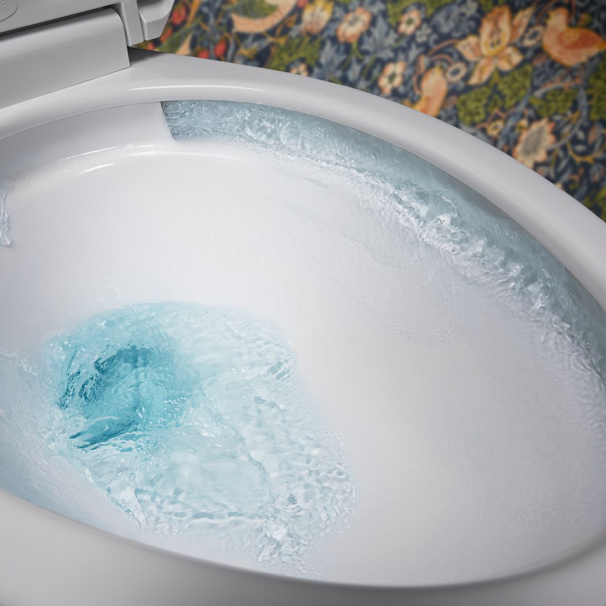 55692-corbelle-two-piece-elongated-toilet-with-skirted-trapway-1-28-gpf-15.jpg Corbelle® Two-piece elongated toilet with skirted trapway, 1.28 gpf