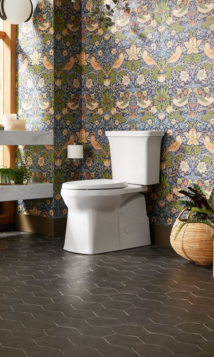 55692-corbelle-two-piece-elongated-toilet-with-skirted-trapway-1-28-gpf-17.jpg Corbelle® Two-piece elongated toilet with skirted trapway, 1.28 gpf