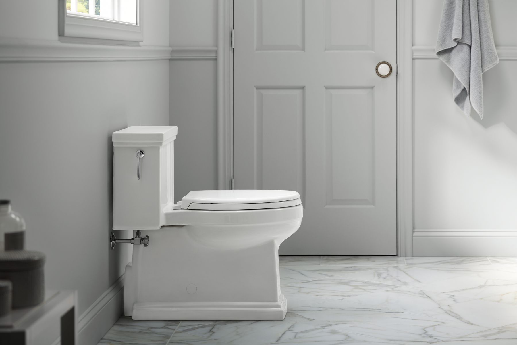 57197-tresham-one-piece-compact-elongated-toilet-with-skirted-trapway-1-28-gpf-26.jpg Tresham® One-piece compact elongated toilet with skirted trapway, 1.28 gpf
