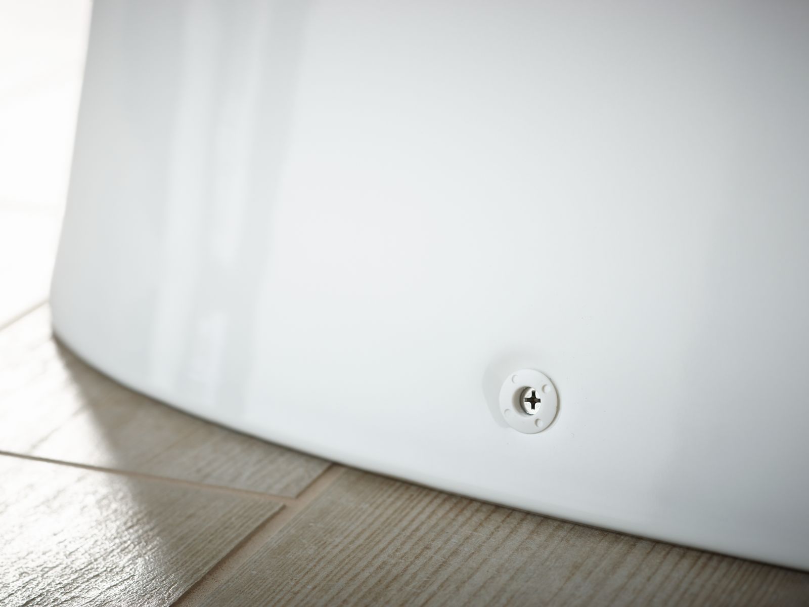 58166-san-raphael-one-piece-elongated-toilet-with-skirted-trapway-1-28-gpf-4.jpg San Raphael® One-piece elongated toilet with skirted trapway, 1.28 gpf