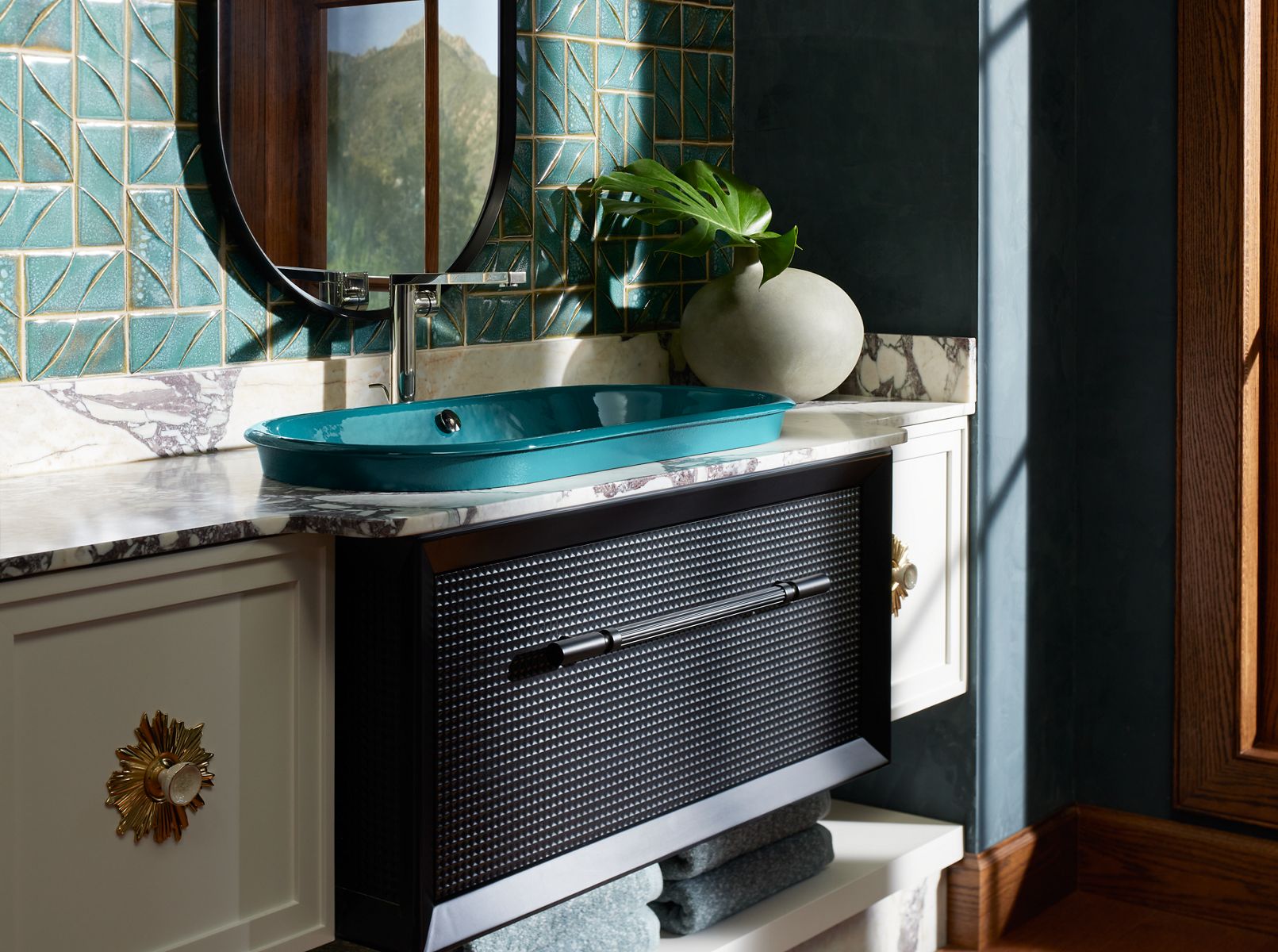 61828-enivo-17-cabinet-pull-9.jpg Enivo® 17" cabinet pull