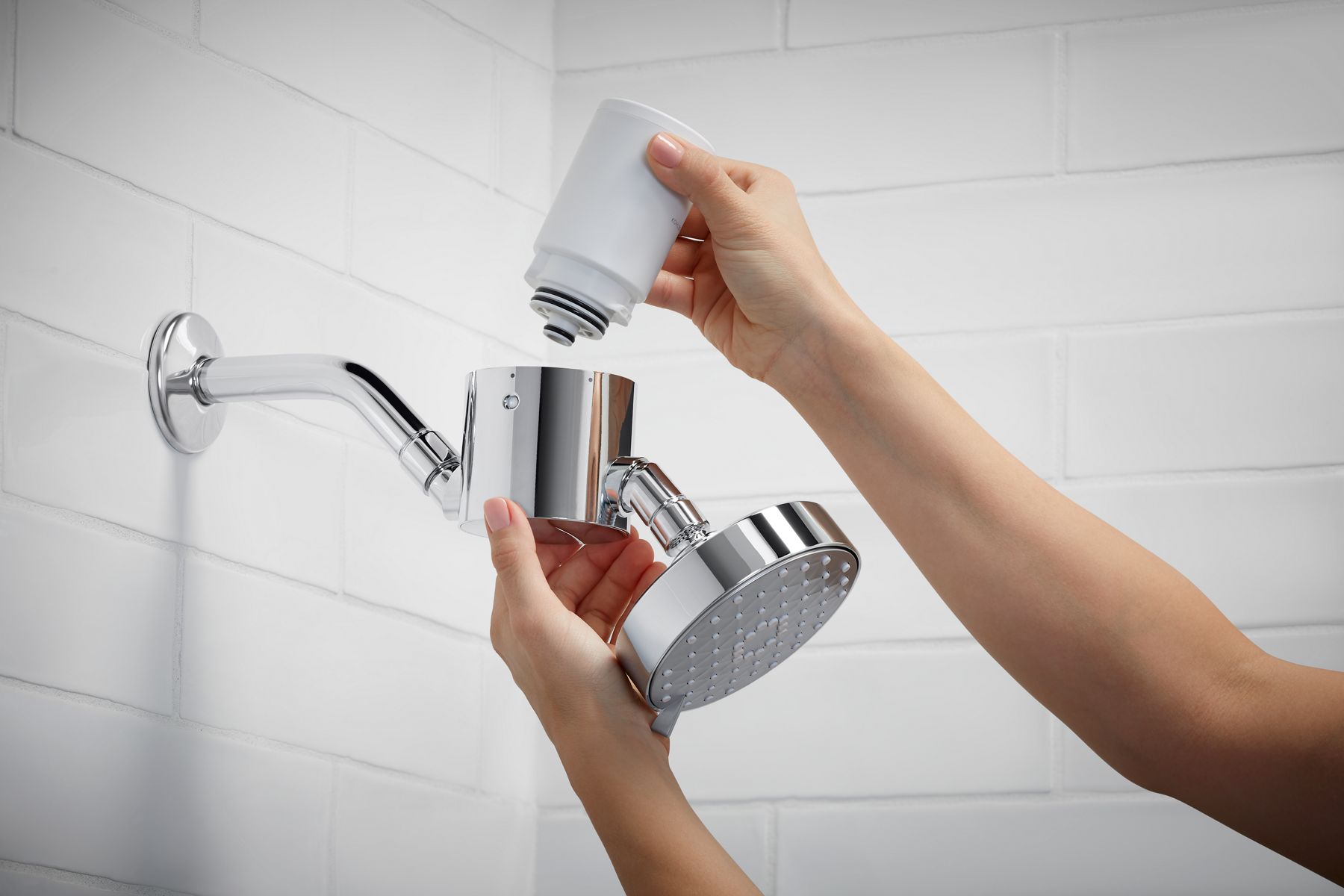 61960-aquifer-showerhead-filter-3.jpg Aquifer® Showerhead filter