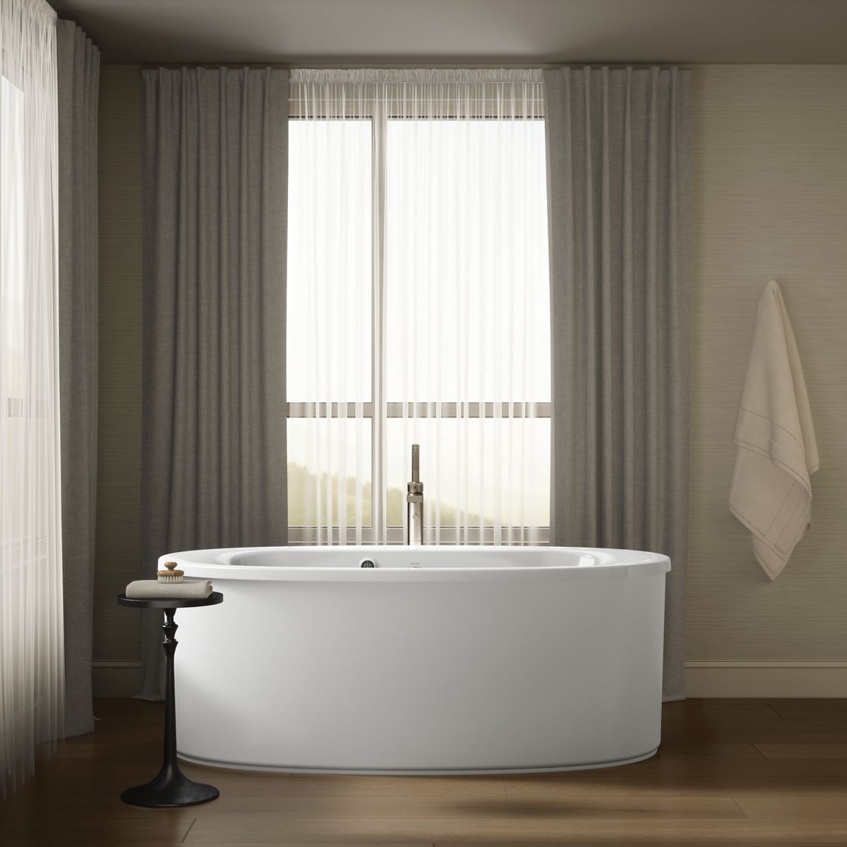 8002-sunstruck-65-1-2-x-35-1-2-freestanding-bath-with-bask-heated-surface-and-straight-shroud-5.jpg Sunstruck® 65-1/2" x 35-1/2" freestanding bath with Bask® heated surface and straight shroud
