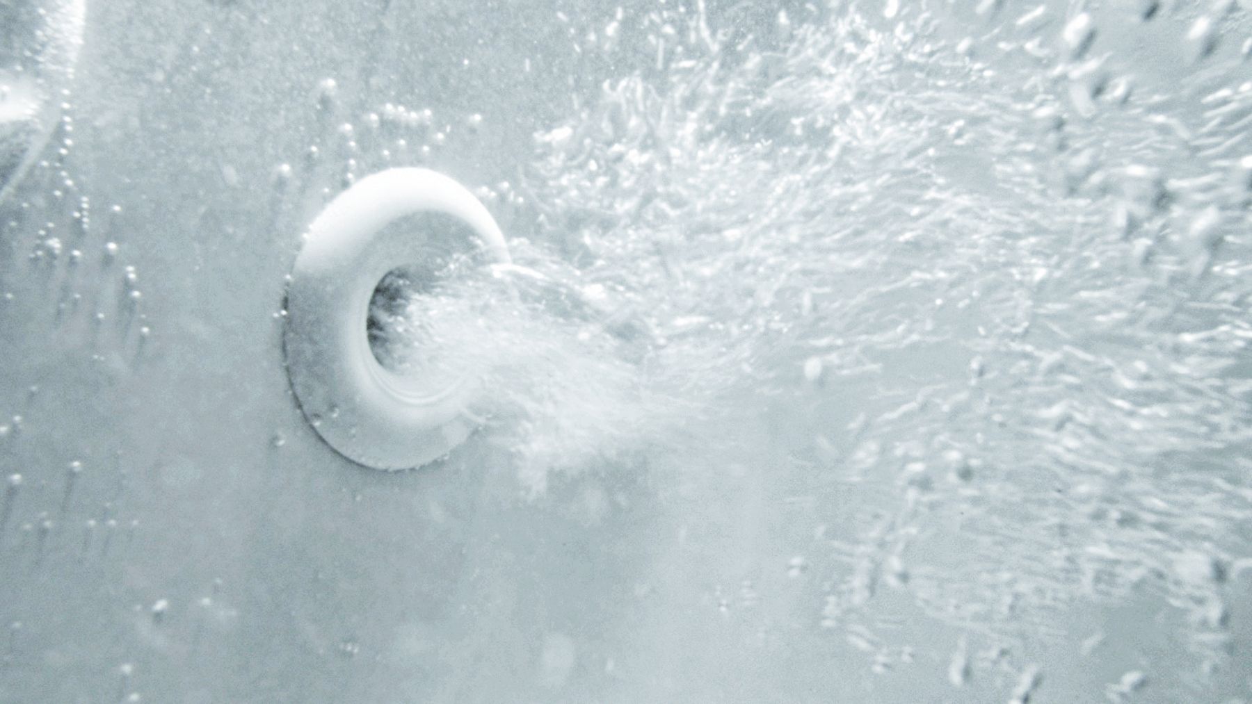 8333-memoirs-72-x-42-drop-in-effervescence-whirlpool-bath-12.jpg Memoirs® 72" x 42" drop-in Effervescence whirlpool bath