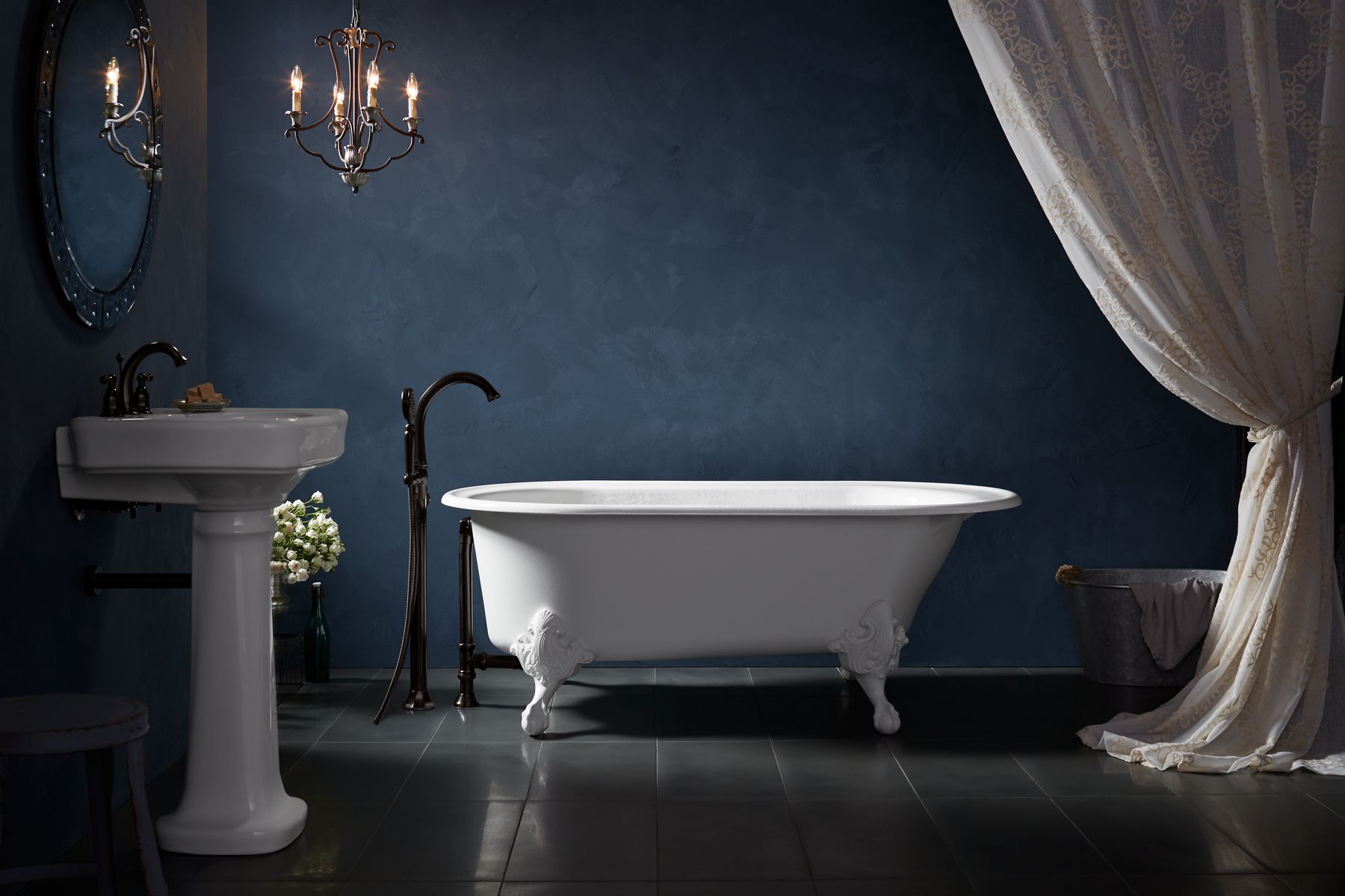 9765-iron-works-historic-66-x-36-freestanding-oval-bath-7.jpg Iron Works® Historic™ 66" x 36" freestanding oval bath